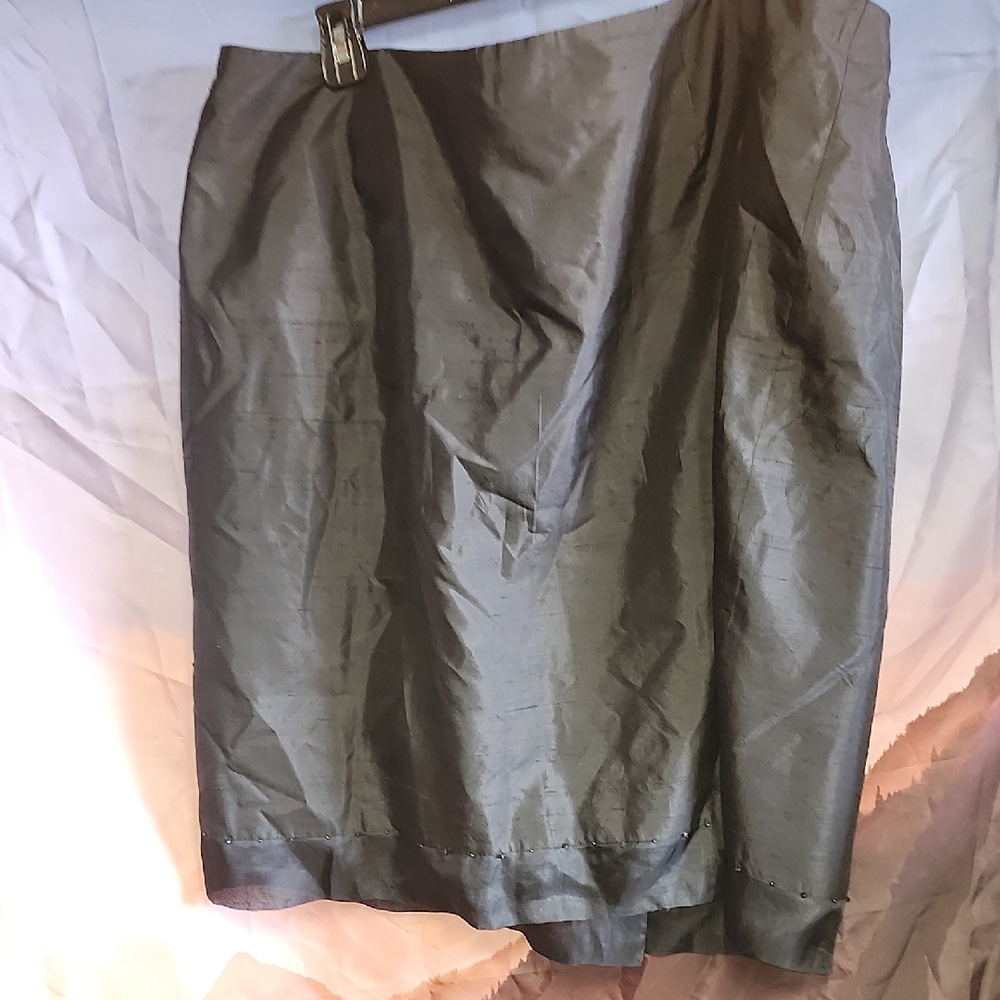 *Avenue Elegant Gray Pencil Skirt